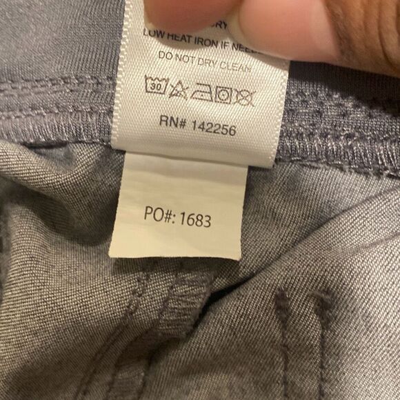 Figs scrubs, joggers, size XS - Picture 7 of 7